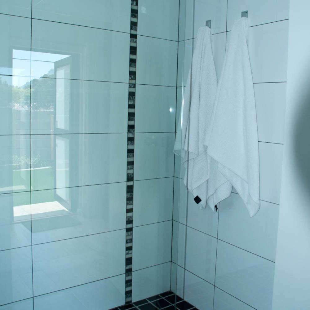 خليج هوت Somersby Guest House المظهر الخارجي الصورة