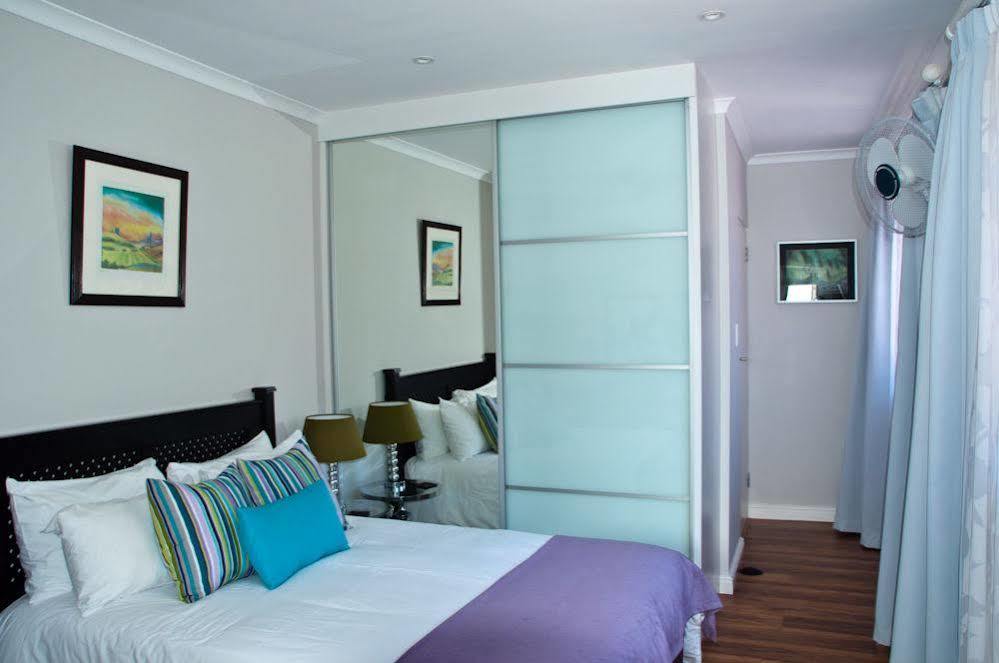 خليج هوت Somersby Guest House المظهر الخارجي الصورة